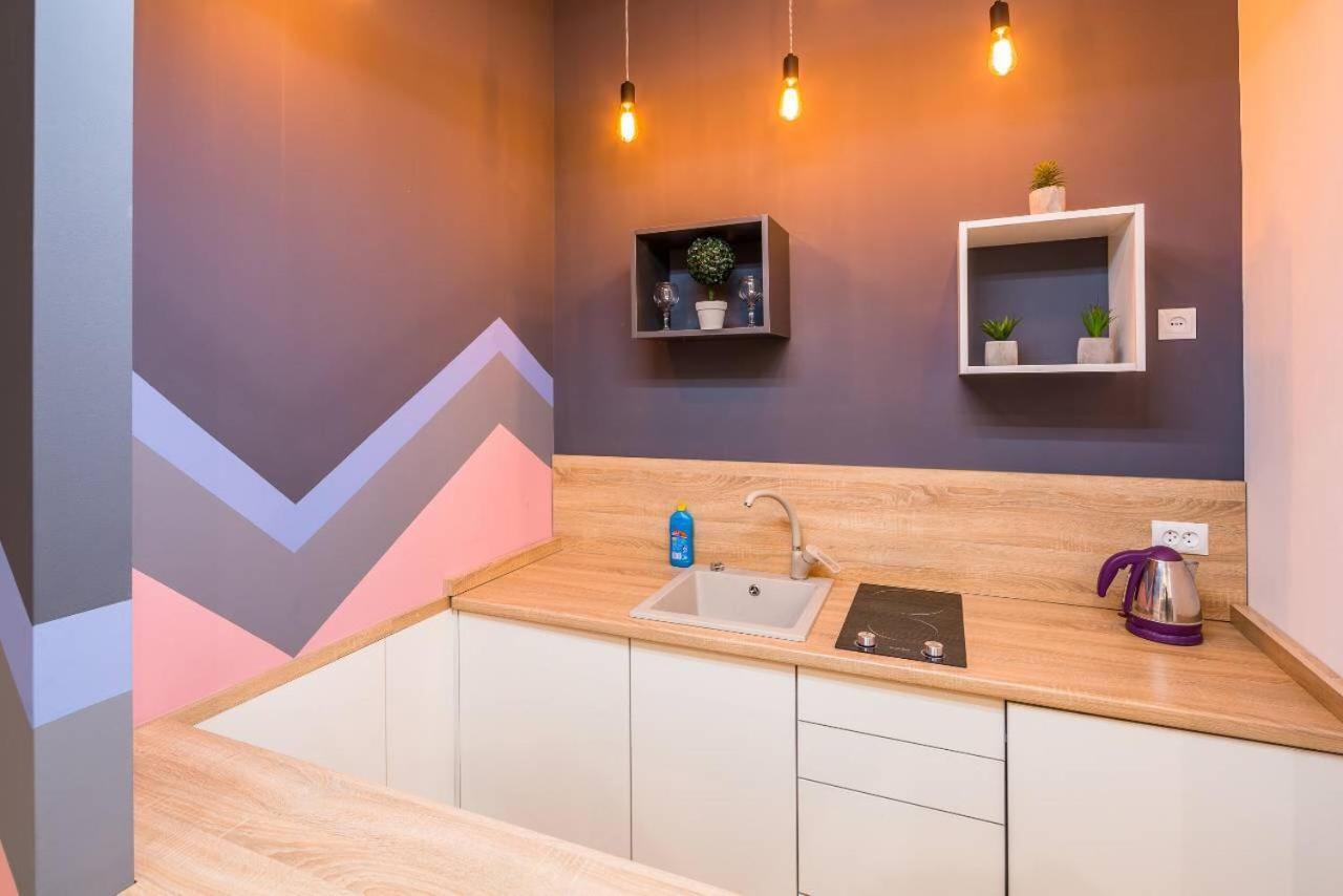 Studio Loft リヴィウ 部屋 写真